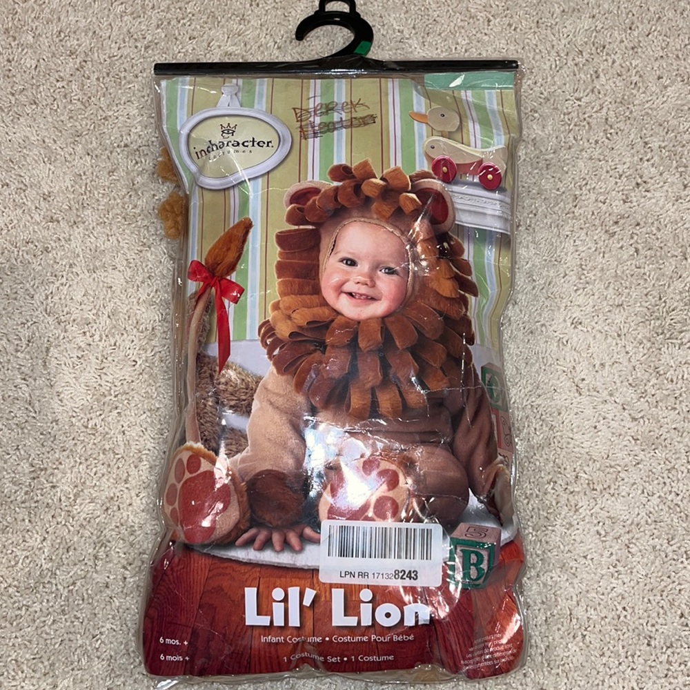 In Character Costume - 6-12 month long costume LN!
